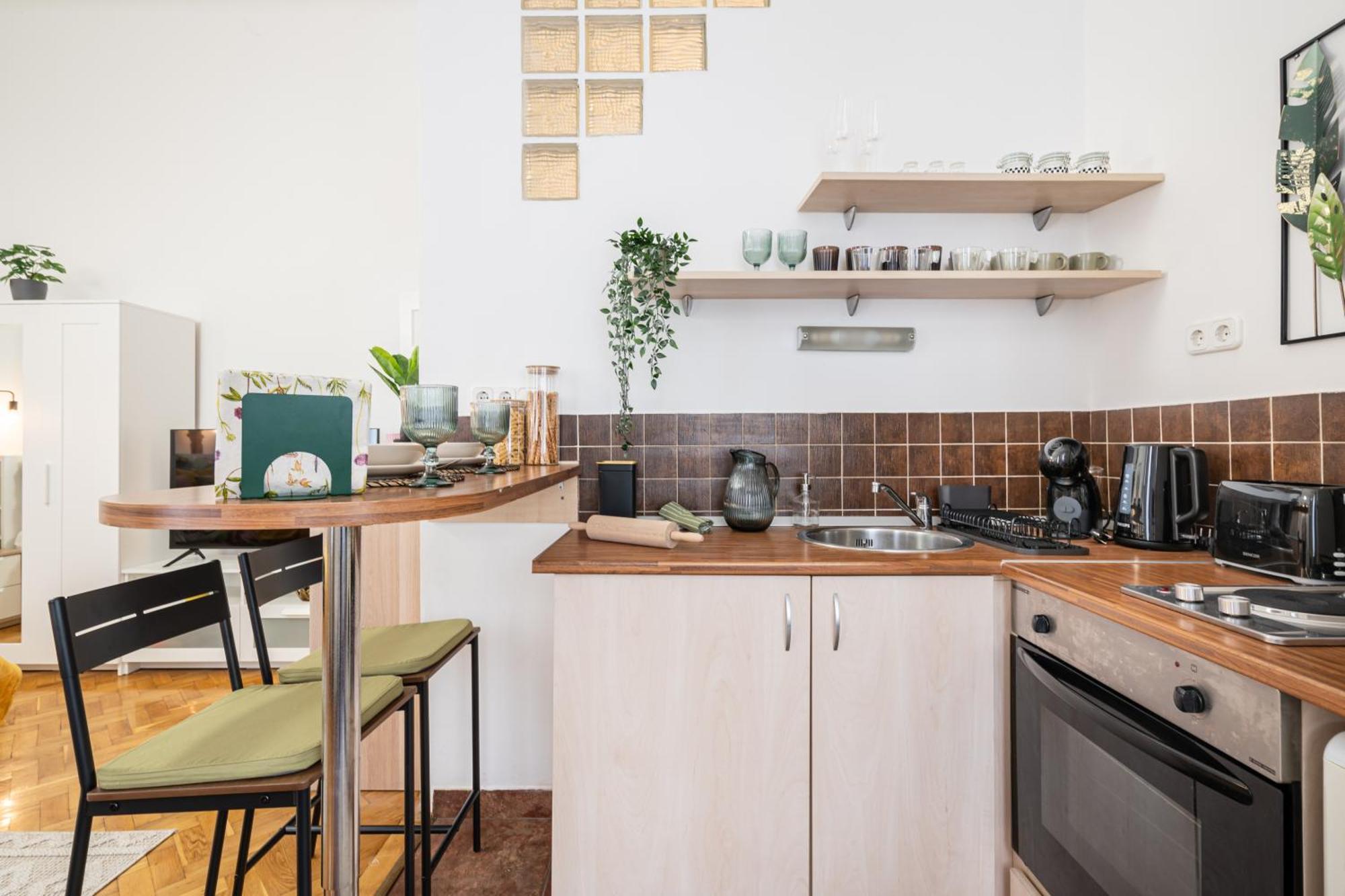 Cosmopolitan Studio - Chic Getaway In A Fancy Neighbourhood Budapest Exteriör bild